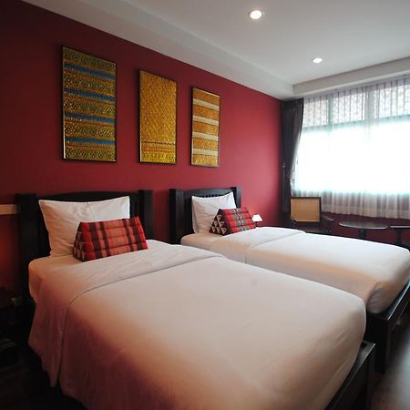 Focal Local Bed & Breakfast Μπανγκόκ Εξωτερικό φωτογραφία