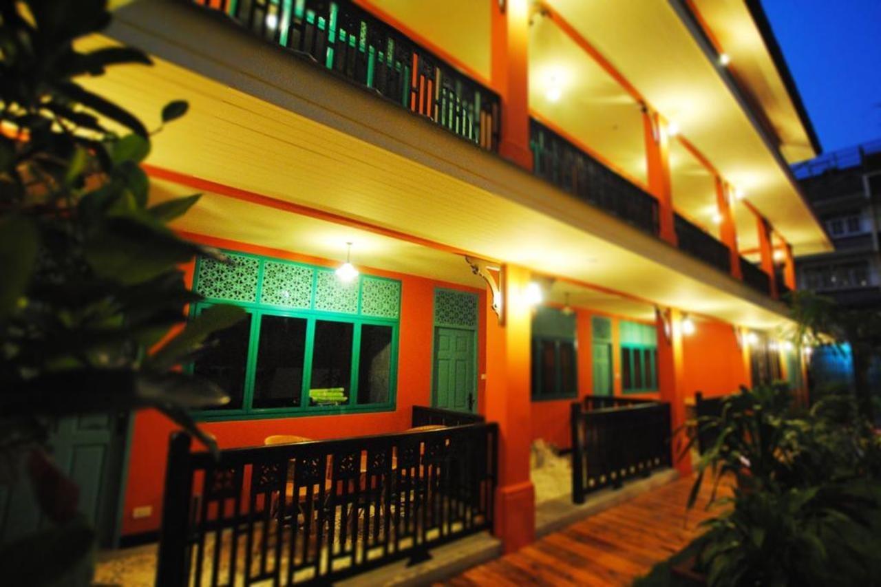 Focal Local Bed & Breakfast Μπανγκόκ Εξωτερικό φωτογραφία
