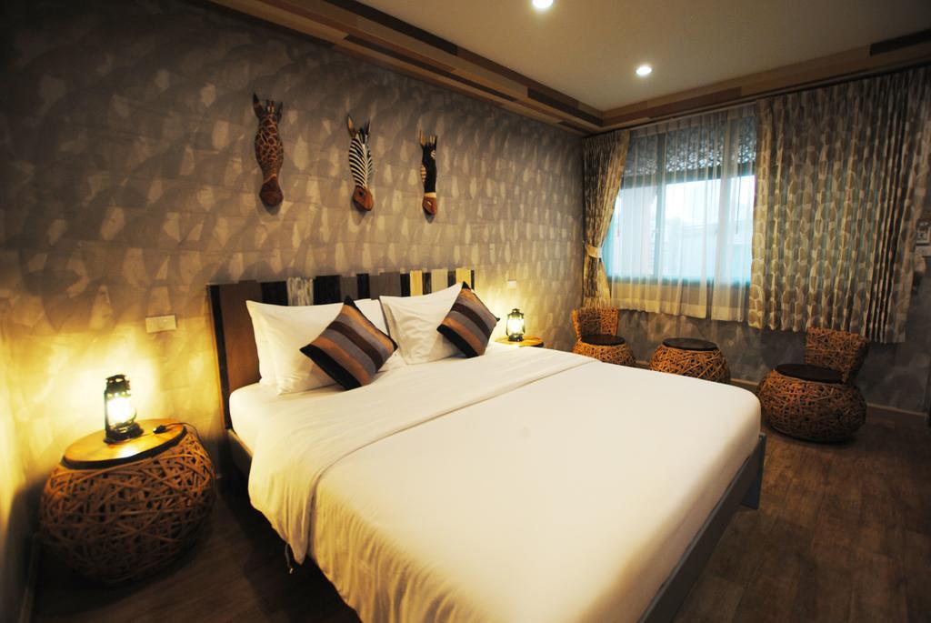 Focal Local Bed & Breakfast Μπανγκόκ Εξωτερικό φωτογραφία