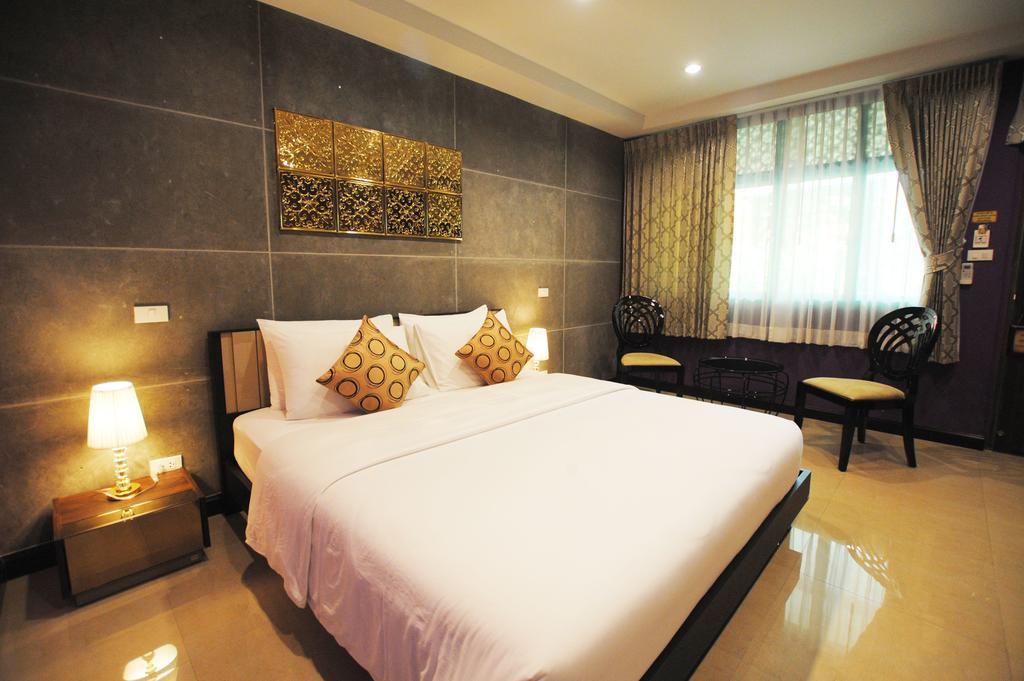 Focal Local Bed & Breakfast Μπανγκόκ Εξωτερικό φωτογραφία